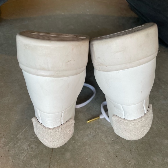 Adidas Originals Sleek Platform Sneakers White Leather Women’s 8.5 EE4726 - Picture 6 of 8